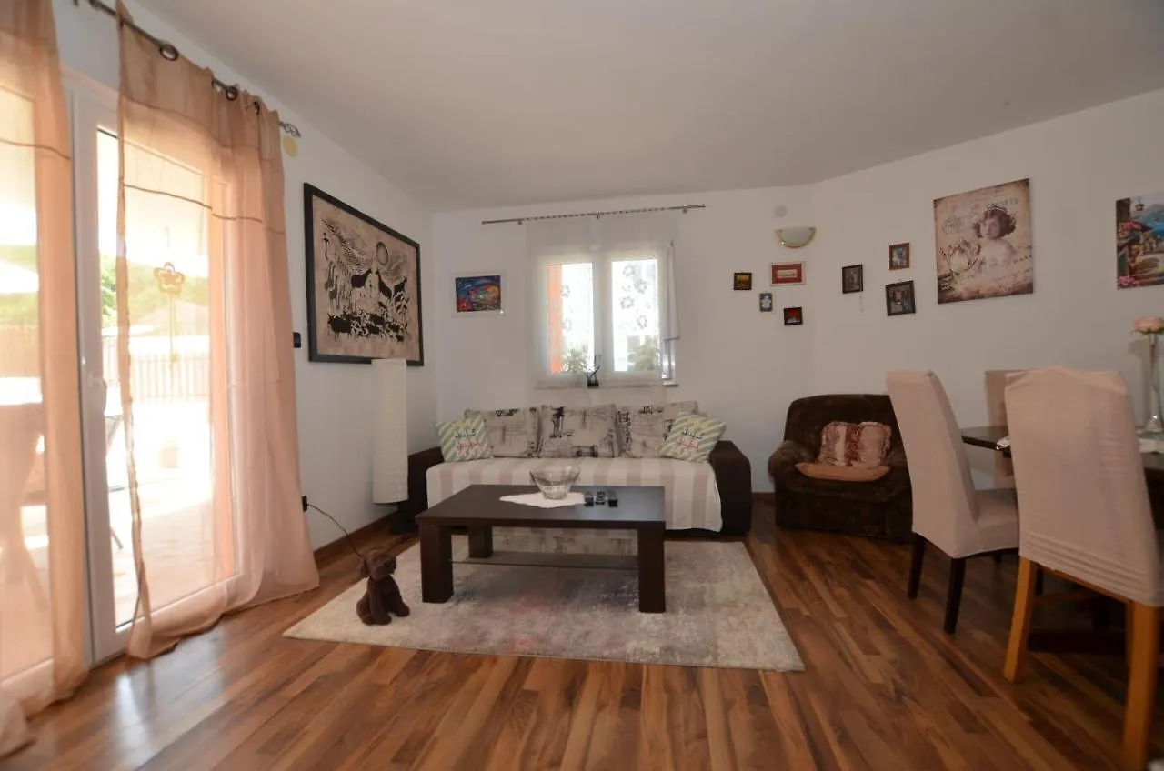 Holiday home Mari House Villa Kanfanar